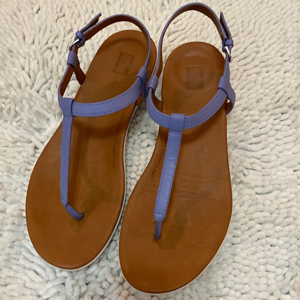 Fitflop purple sandals